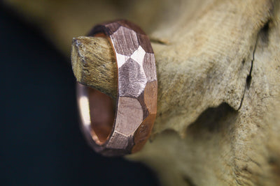 'Facets' Band - 7mm Wide
